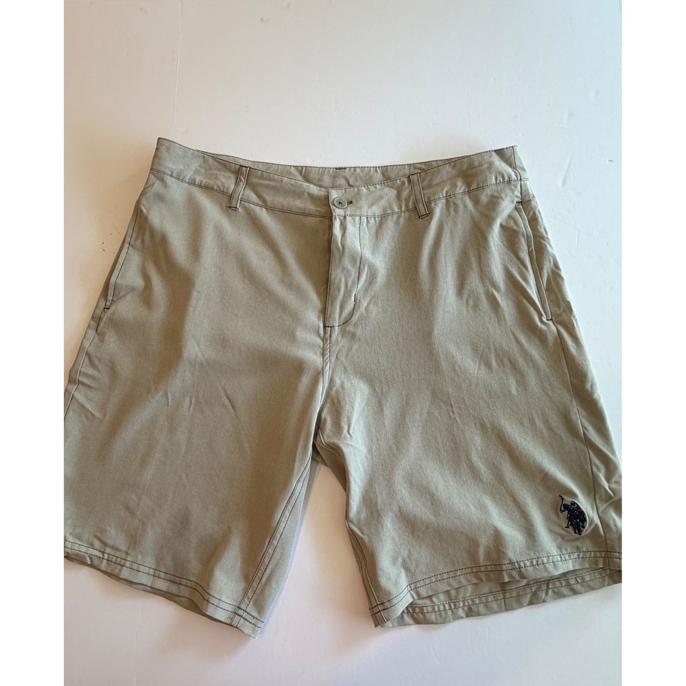 US Polo Assn Mens Hybrid Shorts Khaki Tan Stretch Casual Size XL Quick Dry
